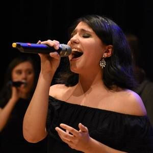 Meet your Posher, Andrea